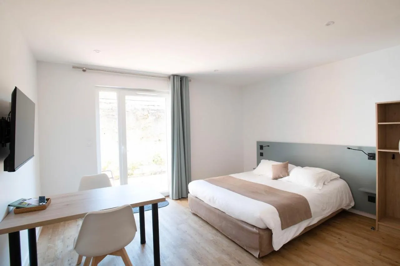 Logis Les Cepages / Restaurant Le Raisin Apartment Pont-de-Vaux